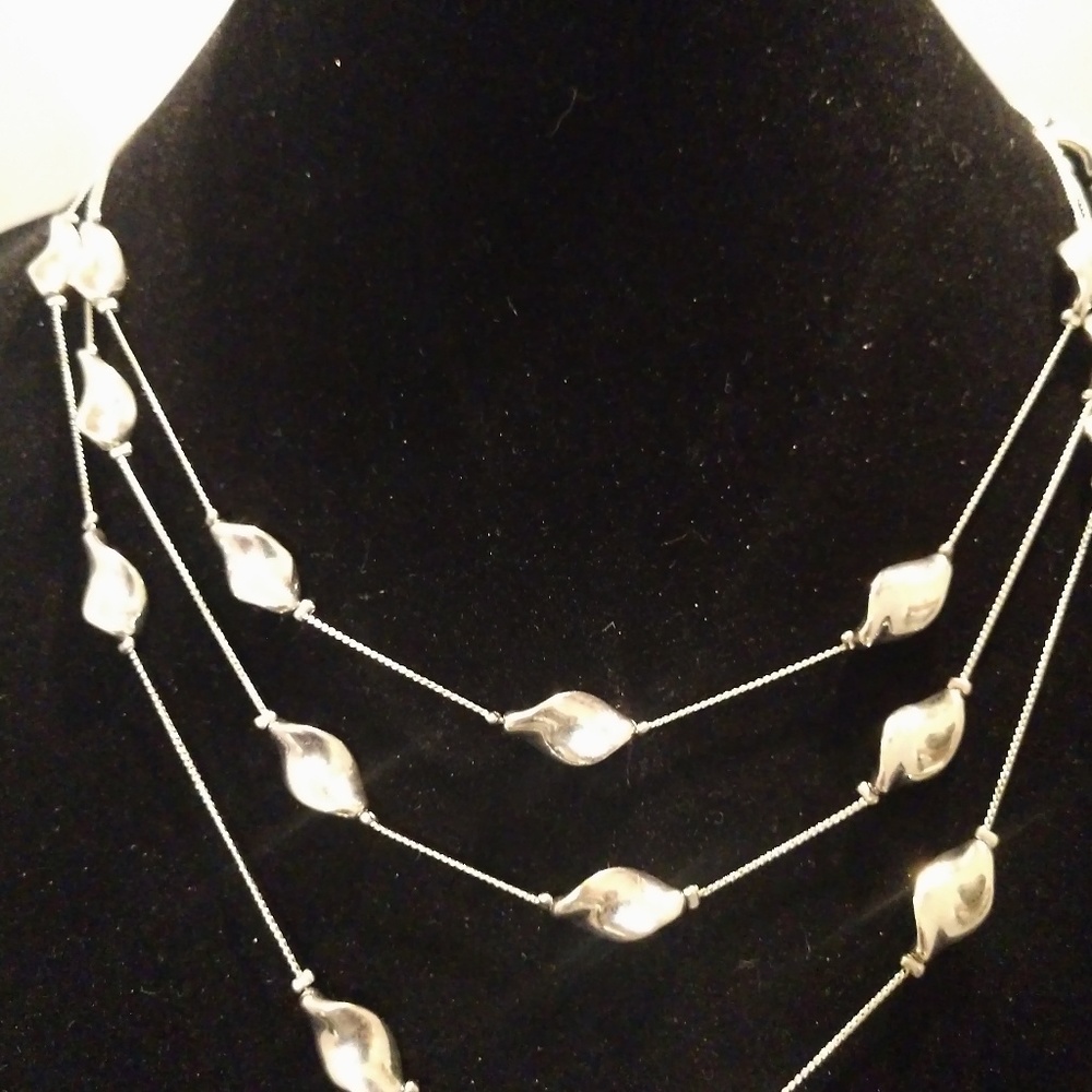 Silver necklace